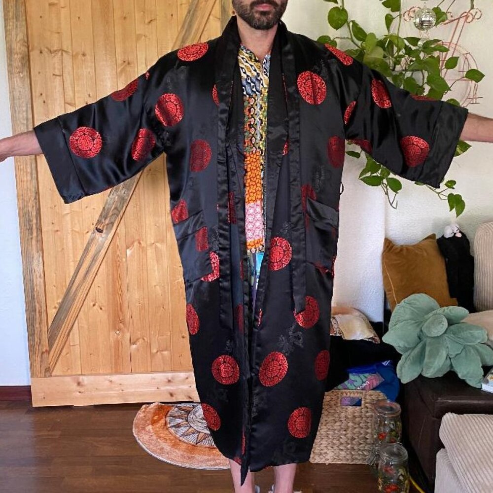 Reversible Tiger Robe - image 5